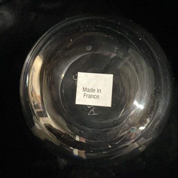 Disney D23 Fan Club 6” Personal Bedside Water Carafe and glass set, France - Picture 7 of 13